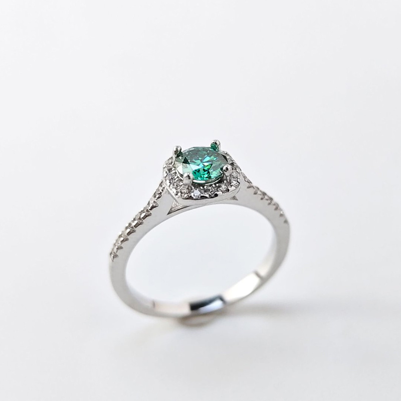 Women's Exquisite Green Moissanite Square Ring, Birthday Gift